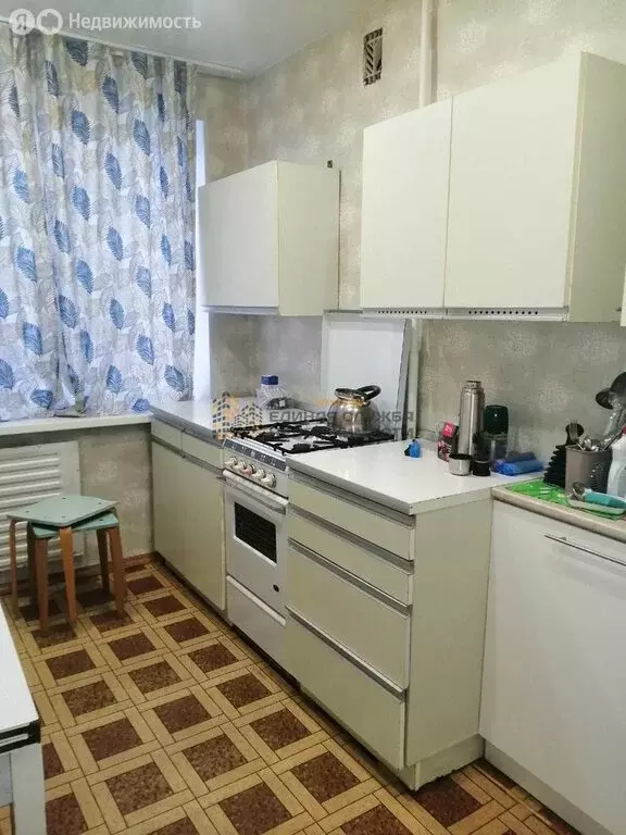 2-комнатная квартира: Уфа, улица Авроры, 25 (48 м) - Фото 1