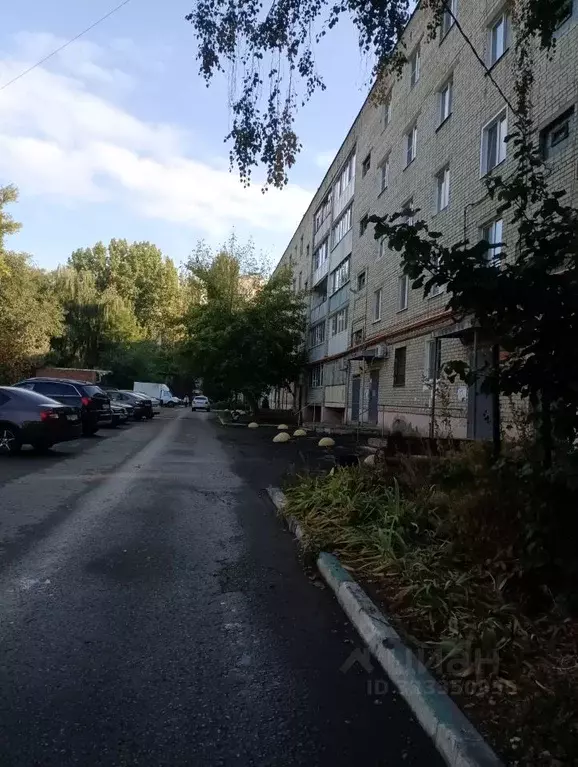 2-к кв. Саратовская область, Энгельс Петровская ул., 75 (49.4 м) - Фото 1