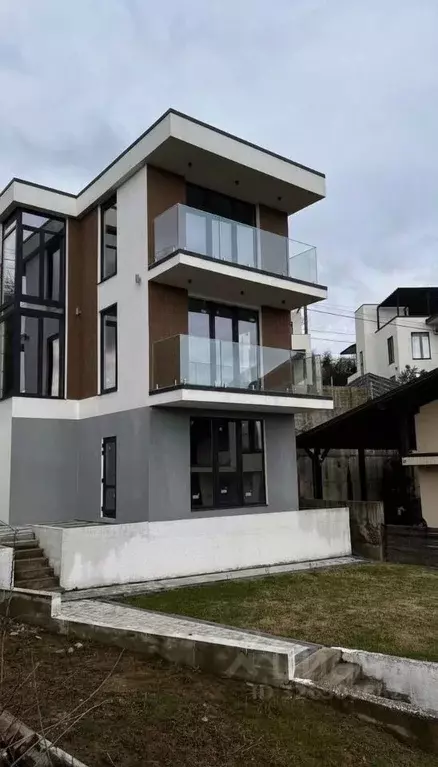 Дом в Краснодарский край, Сочи городской округ, с. Высокое ул. ... - Фото 1