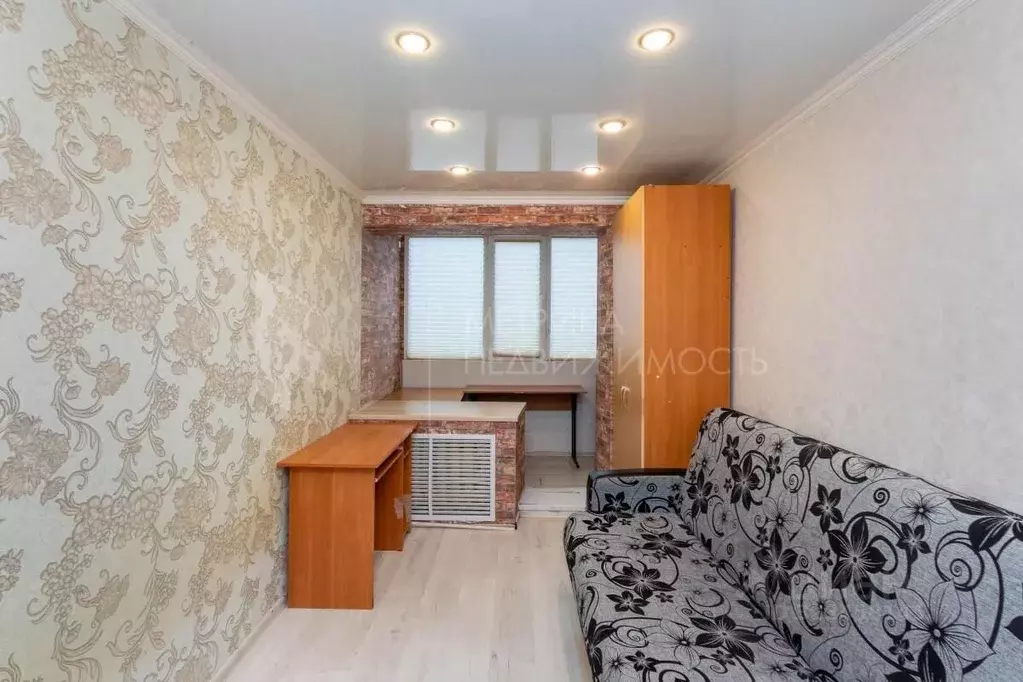 Студия Тюменская область, Тюмень ул. Республики, 239 (15.7 м) - Фото 1