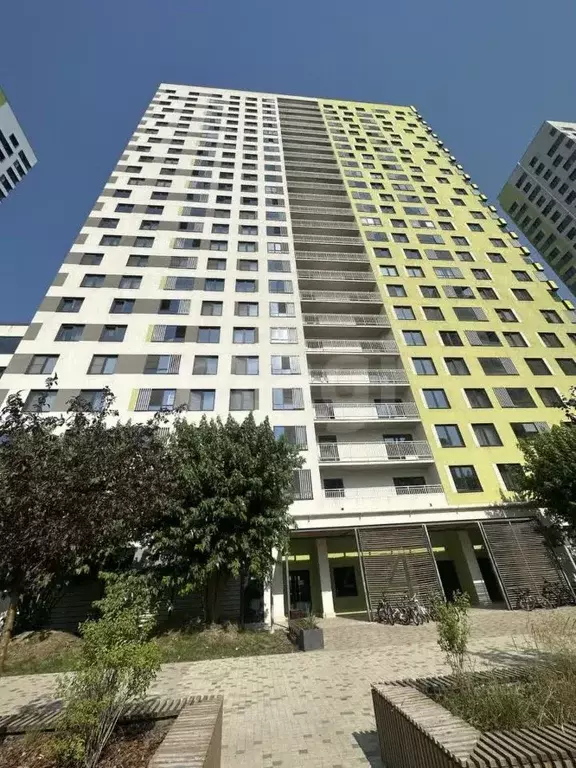 3-к кв. Воронежская область, Воронеж ул. Загоровского, 1 (77.0 м) - Фото 0