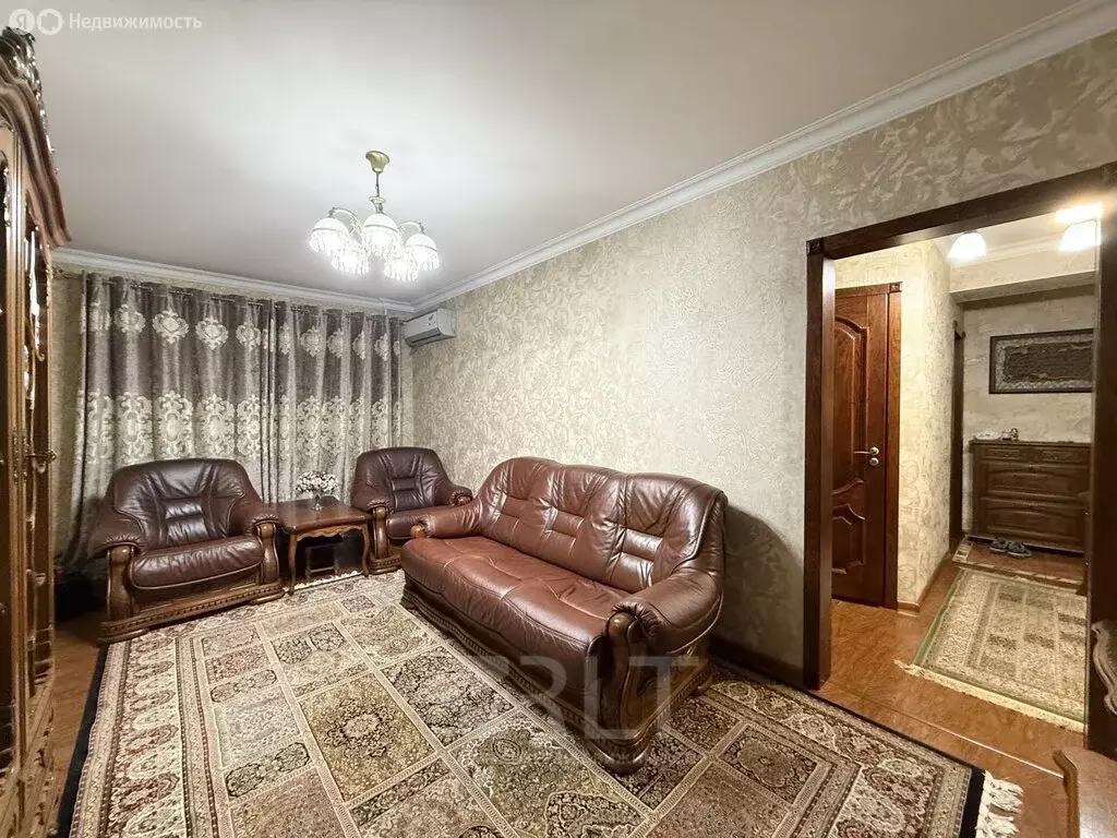 4-комнатная квартира: Махачкала, проспект Имама Шамиля, 89Б (70 м) - Фото 2
