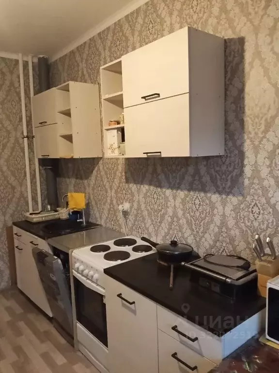2-к кв. Белгородская область, Старый Оскол Северный мкр, 5А (54.0 м) - Фото 0