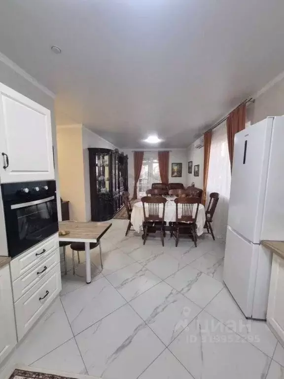 Дом в Краснодарский край, Новороссийск городской округ, Раевская ст-ца ... - Фото 1