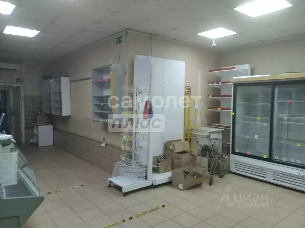 Торговая площадь в Краснодарский край, Туапсе ул. Софьи Перовской, 10 ... - Фото 1