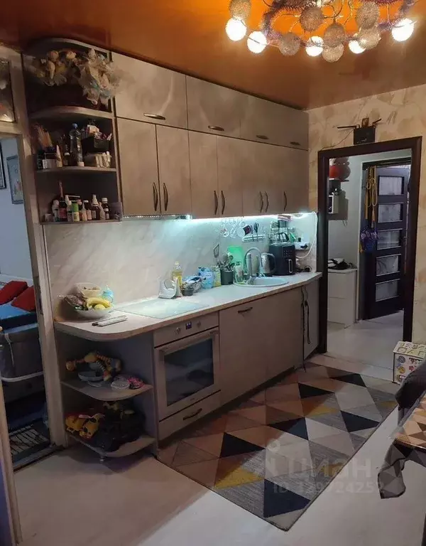 2-к кв. Крым, Симферополь ул. Кечкеметская, 97 (50.0 м) - Фото 1