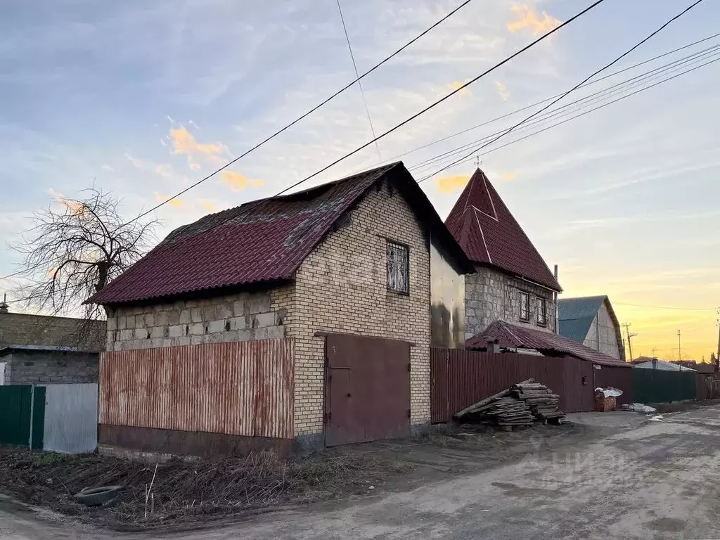 Дом в Челябинская область, Челябинск Коммунальная ул., 25 (120 м) - Фото 1