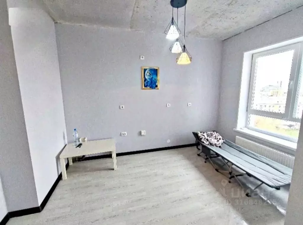 Студия Свердловская область, Екатеринбург ул. Свердлова, 32 (30.4 м) - Фото 1