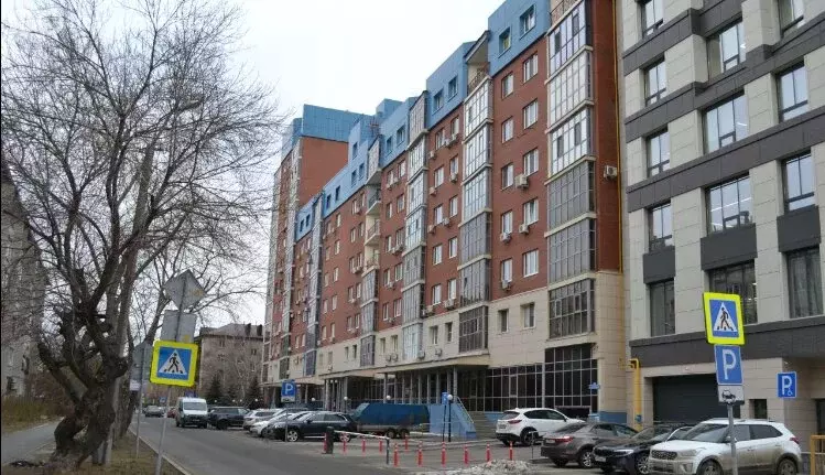 1-комнатная квартира: Тюмень, улица Кузнецова, 15 (69 м) - Фото 1