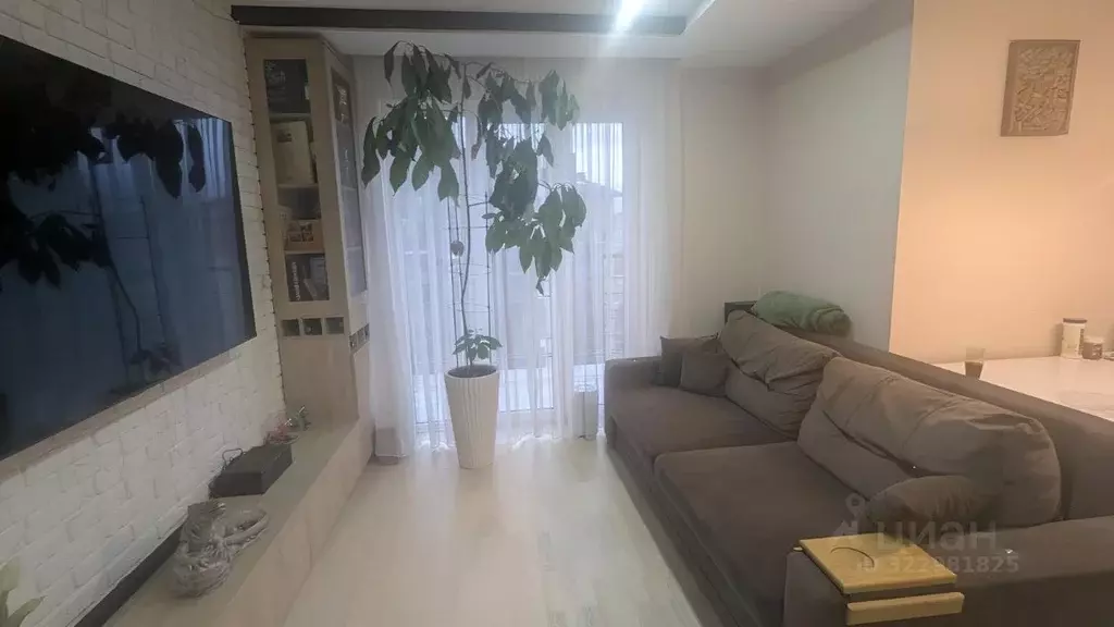 3-к кв. Калининградская область, Калининград Артиллерийская ул., 75 ... - Фото 1