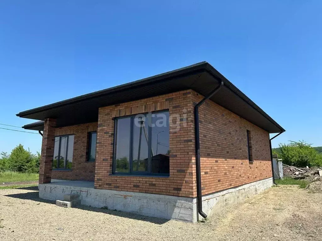 Дом в Адыгея, Майкоп ул. Тембота Керашева (120 м) - Фото 1