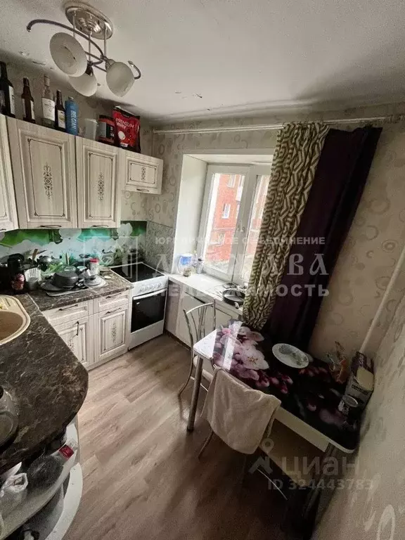 3-к кв. Кемеровская область, Кемерово просп. Шахтеров, 45 (56.0 м) - Фото 1