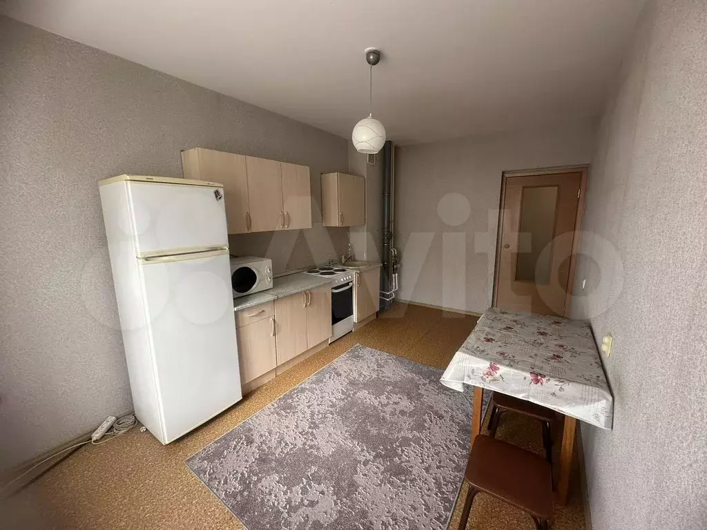 1-к. квартира, 39 м, 4/9 эт. - Фото 0