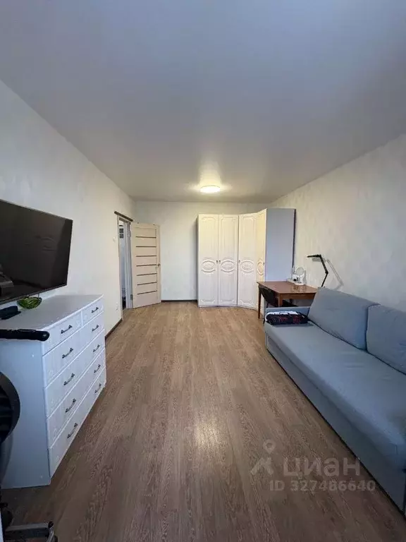 1-к кв. Смоленская область, Смоленск Автозаводская ул., 22а (37.6 м) - Фото 1