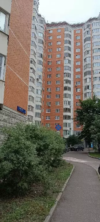 Продается 3-комнатная квартира - Фото 1