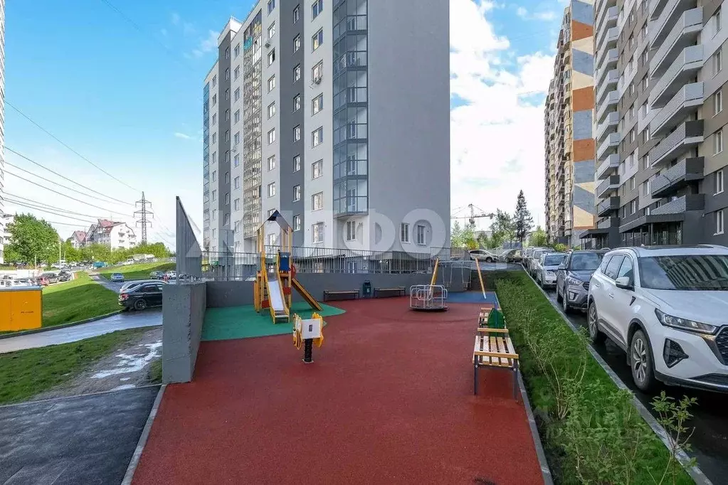3-к кв. Новосибирская область, Новосибирск Вилюйская ул., 1 (70.0 м) - Фото 1