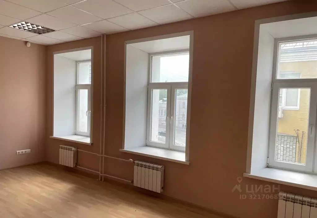 Офис в Москва Кожевническая ул., 26 (260 м) - Фото 1