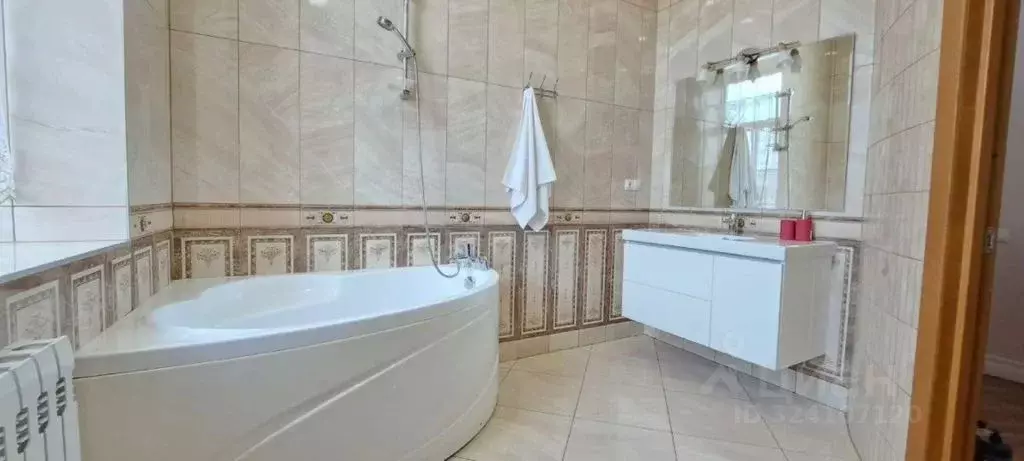 3-к кв. Санкт-Петербург Невский просп., 65 (106.0 м) - Фото 1