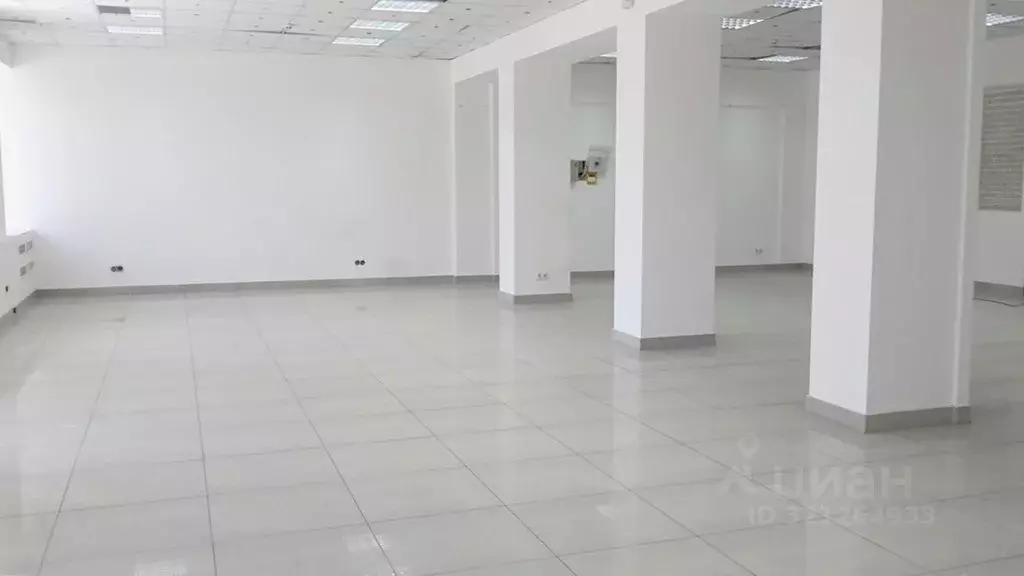 Помещение свободного назначения в Крым, Симферополь ул. Гагарина, 16 ... - Фото 1