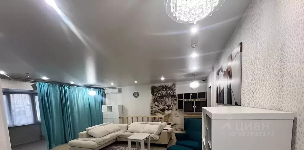 3-к кв. Приморский край, Владивосток ул. Гамарника, 4 (54.8 м) - Фото 1