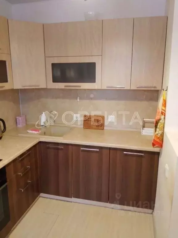 2-к кв. Тюменская область, Тюмень ул. Судостроителей, 71 (47.0 м) - Фото 1