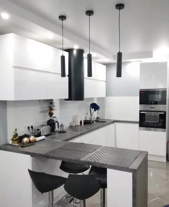 Продаётся 2-к квартира, 58.3 м - Фото 0