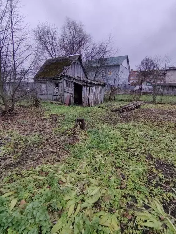 Участок в Калужская область, Таруса Комсомольская ул. (4.93 сот.) - Фото 0