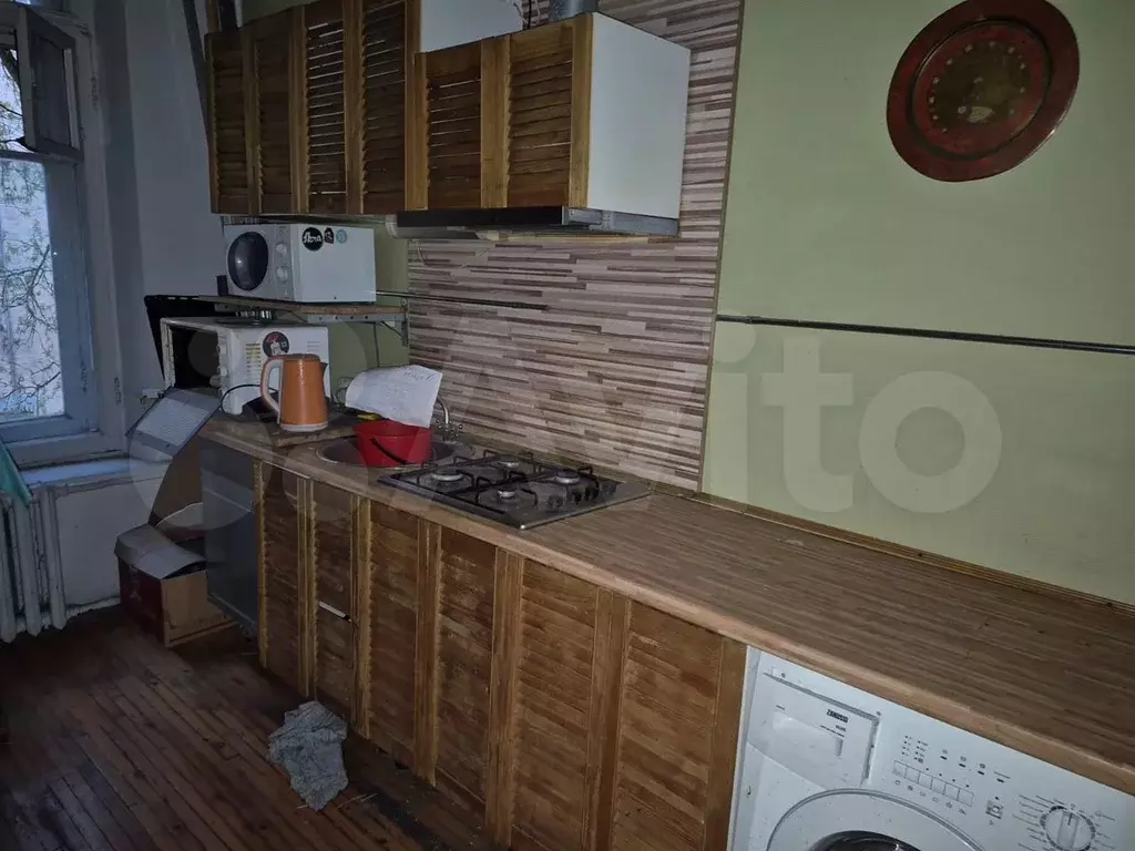 Комната 16 м в 6-к., 4/6 эт. - Фото 1