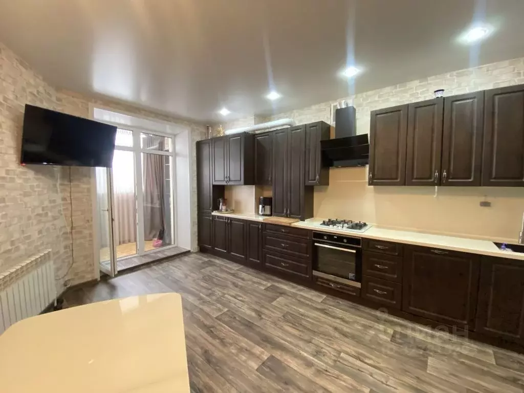 3-к кв. Костромская область, Кострома ул. Красная Слобода (108.0 м) - Фото 1