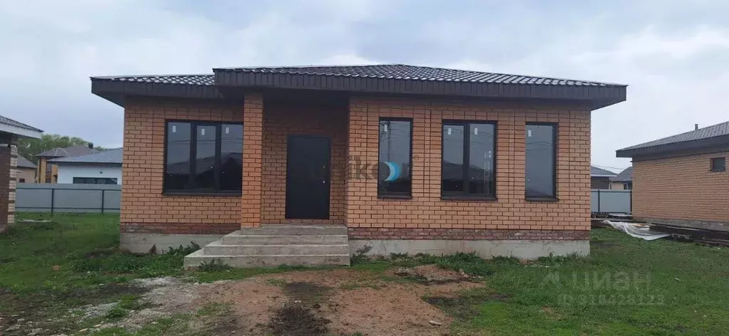 Дом в Башкортостан, Уфа городской округ, с. Нагаево ул. Советская, 13 ... - Фото 0
