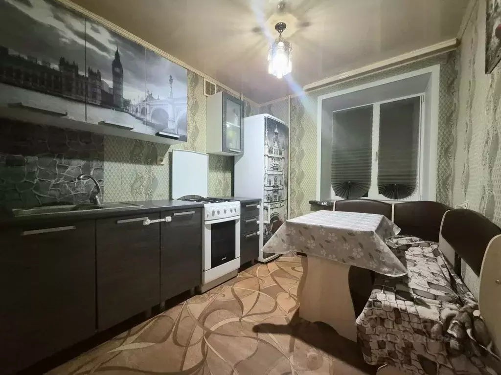 2-к кв. Курская область, Курск ул. Чехова, 8 (49.0 м) - Фото 2