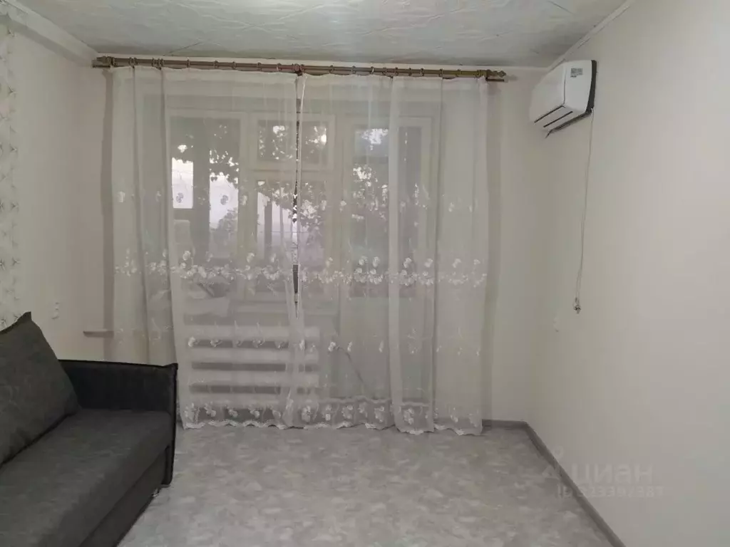 1-к кв. Саратовская область, Энгельс 2-й мкр, 35 (33.0 м) - Фото 1