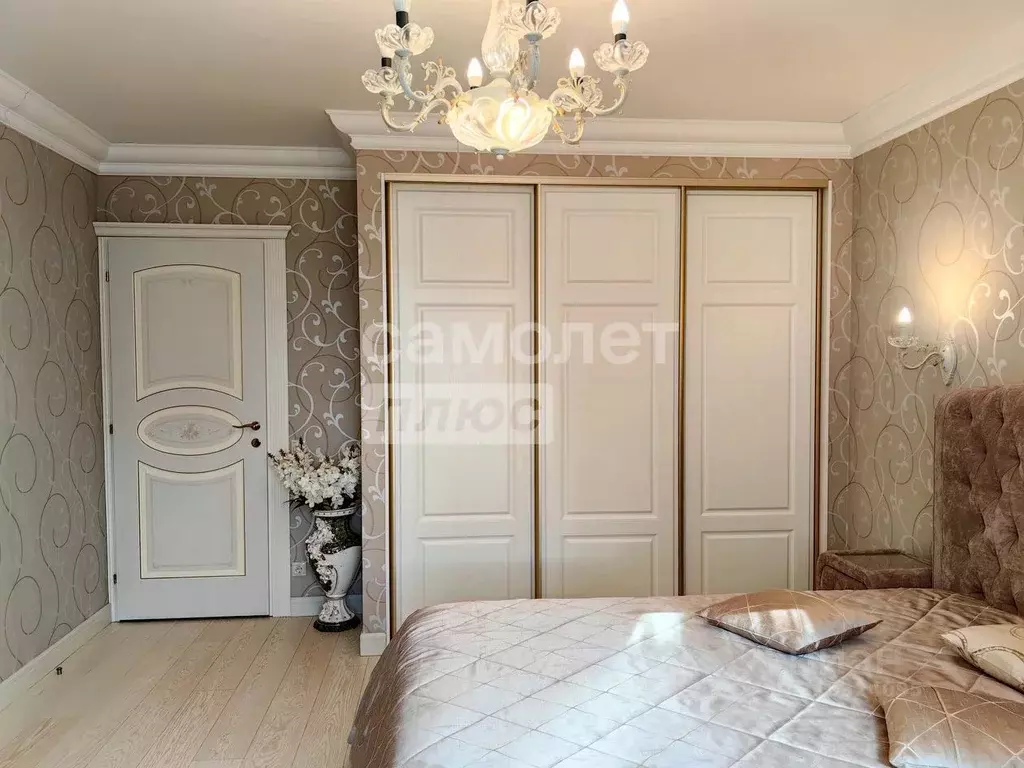2-к кв. Ульяновская область, Ульяновск пер. 2-й Мира, 24 (84.0 м) - Фото 0
