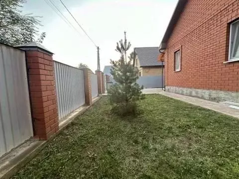 Дом в Оренбургская область, Оренбургский район, с. Нежинка Центральная ... - Фото 2