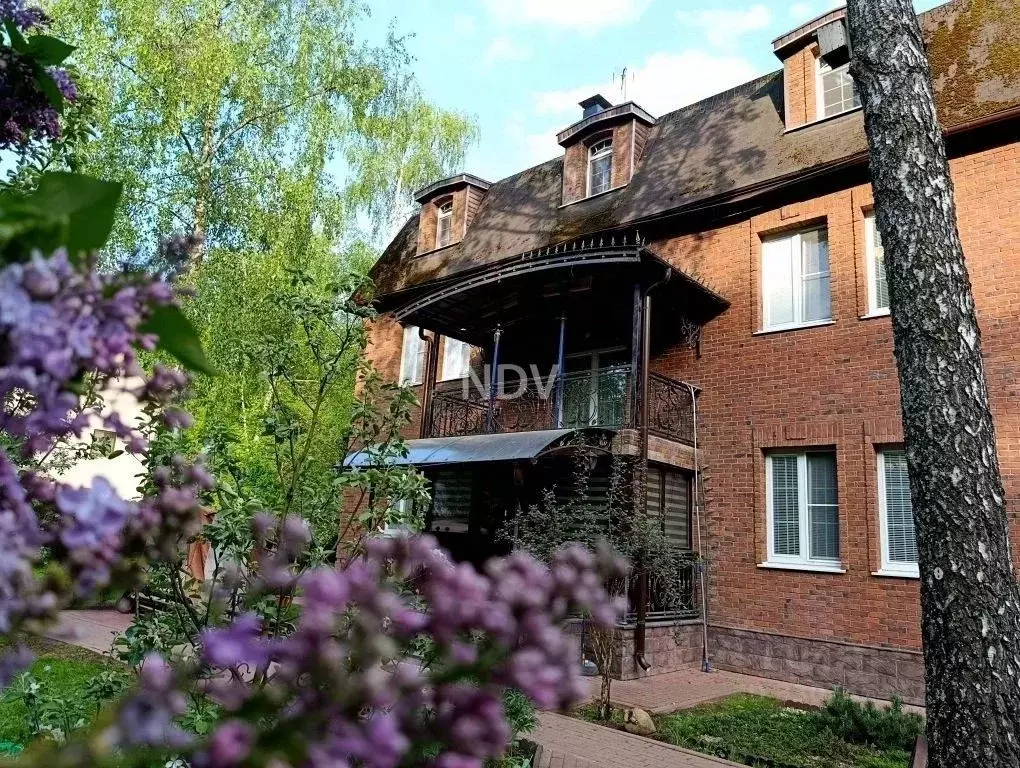 Дом в Московская область, Химки Новогорск мкр, ул. Квартал 10 (257 м) - Фото 1