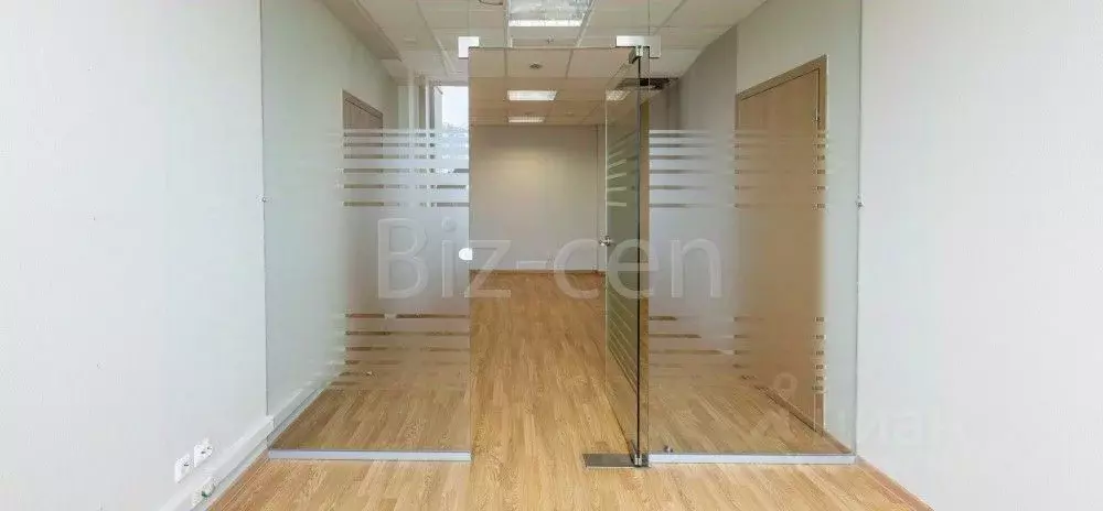 Офис в Санкт-Петербург Мурзинская ул., 11 (18 м) - Фото 1