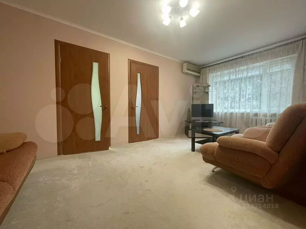 3-к кв. Краснодарский край, Усть-Лабинский район, Воронежское с/пос, ... - Фото 1