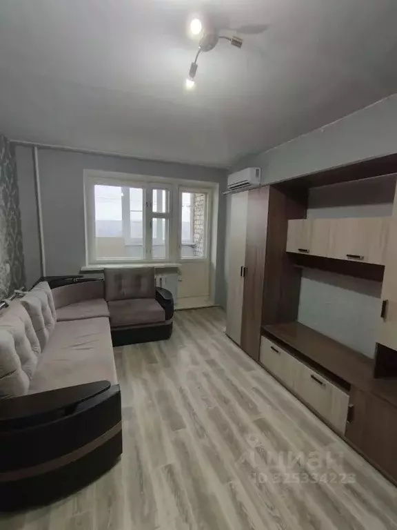 1-к кв. Волгоградская область, Волгоград ул. 64-й Армии, 55 (35.2 м) - Фото 2