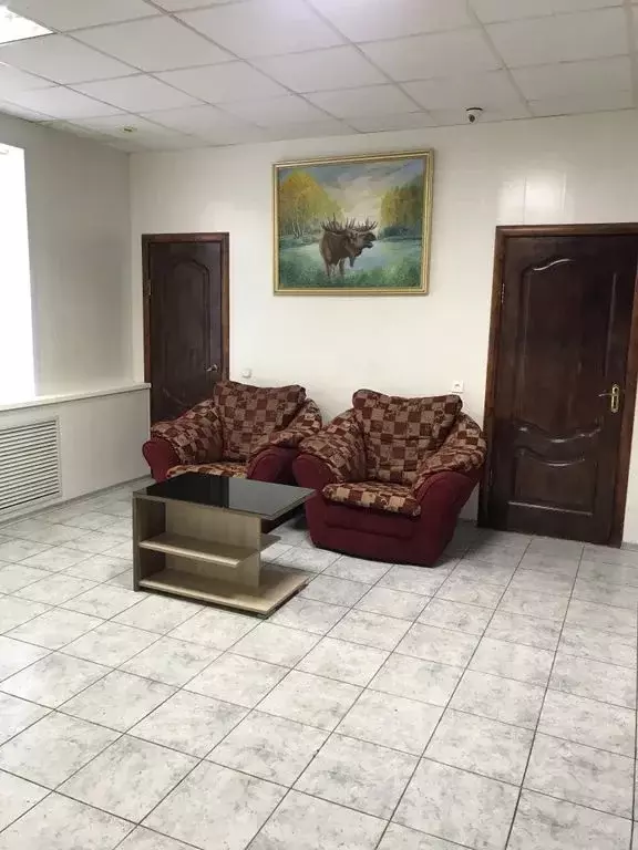 Комната Оренбургская область, Бугуруслан Центральная ул., 9 - Фото 0