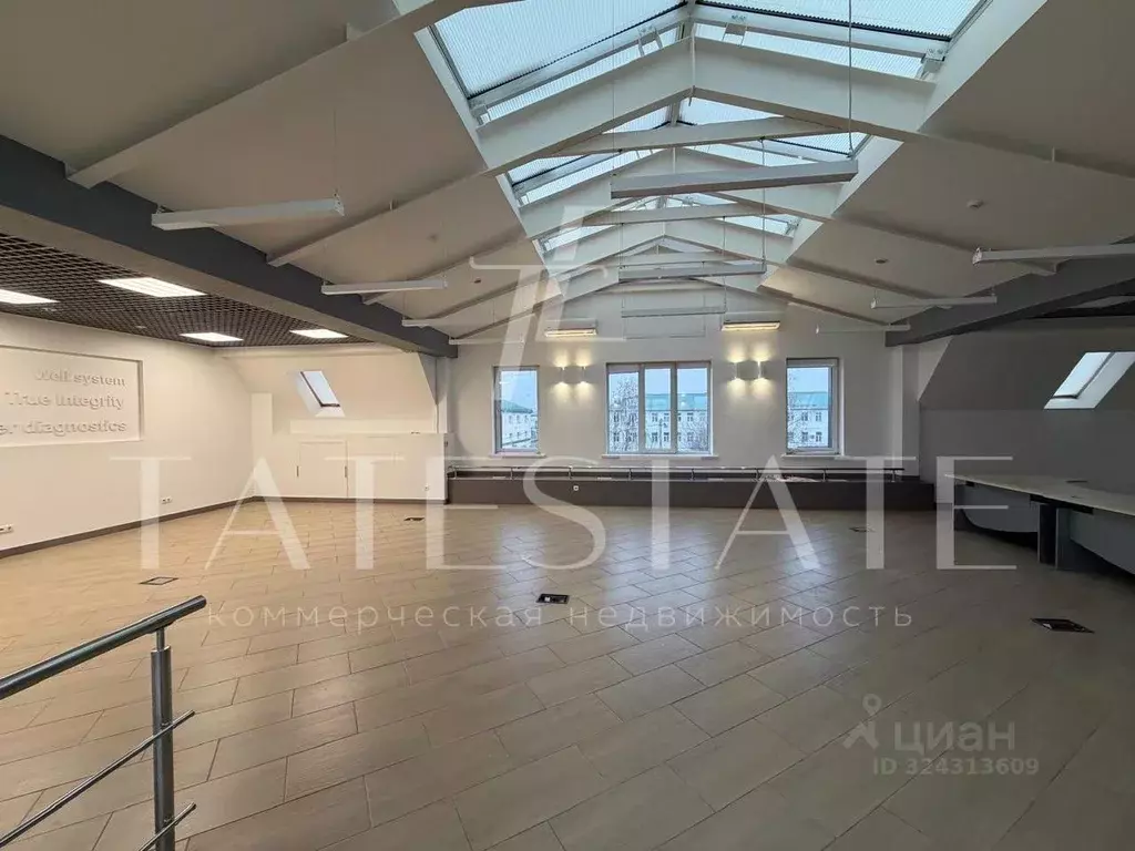Помещение свободного назначения в Татарстан, Казань Магистральная ул., ... - Фото 1