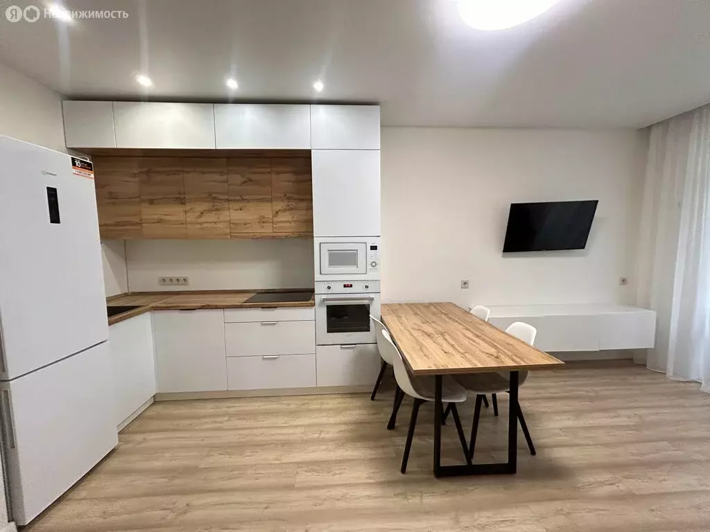 3-комнатная квартира: Киров, Краснополянская улица, 5 (61.6 м) - Фото 2