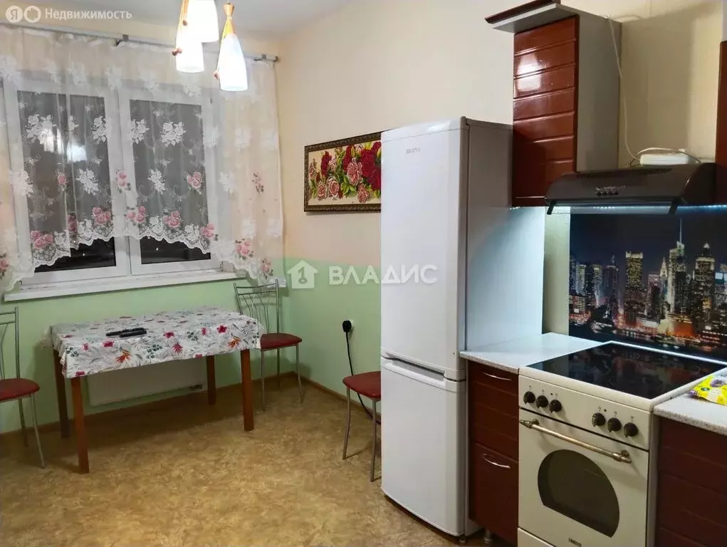 3-комнатная квартира: Тобольск, 15-й микрорайон, 29 (75 м) - Фото 1