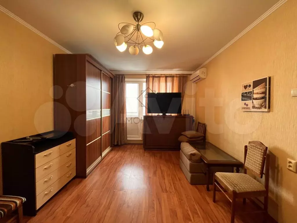 1-к. квартира, 40 м, 5/16 эт. - Фото 1