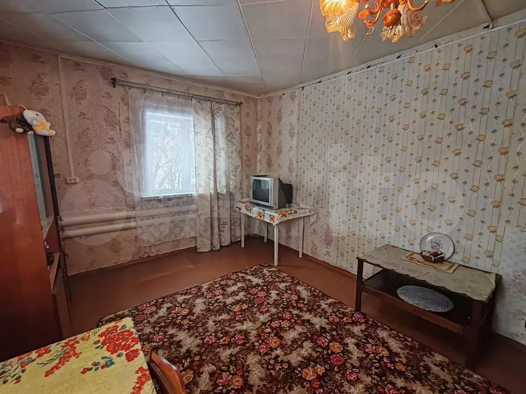 3-к. квартира, 42 м, 1/1 эт. - Фото 1