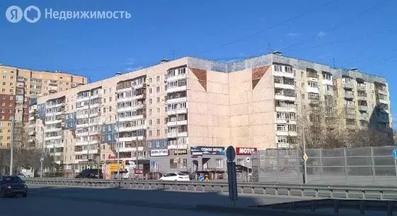 2-комнатная квартира: Тюмень, улица Мельникайте, 129 (50.6 м) - Фото 1