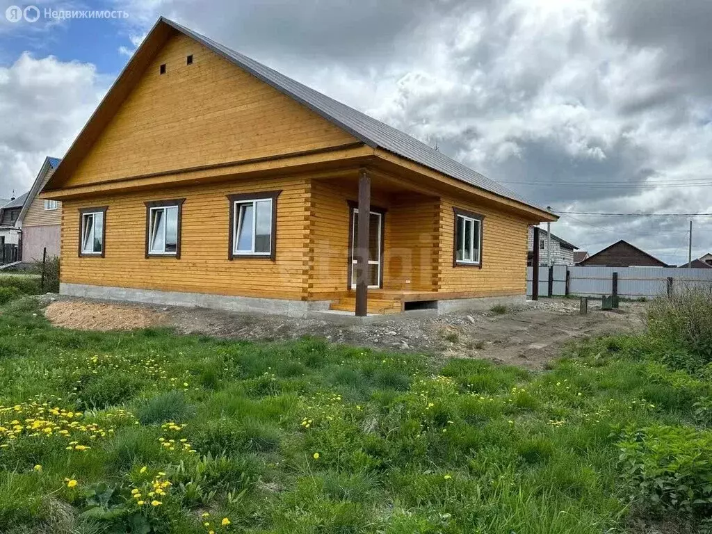 Дом в село Баклаши, Луговая улица (150 м) - Фото 1