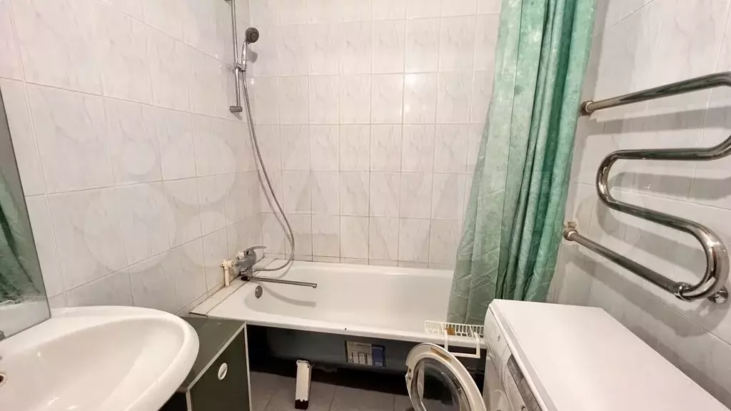 1-к. квартира, 50 м, 4/10 эт. - Фото 1