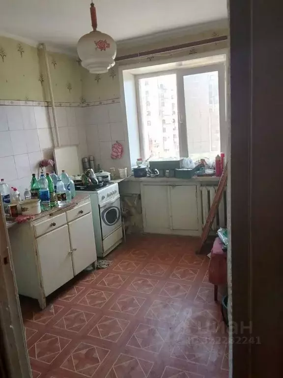 3-к кв. Белгородская область, Старый Оскол Молодогвардеец мкр, 17 ... - Фото 1