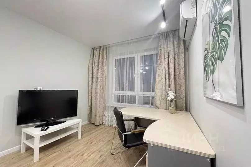 1-к кв. Башкортостан, Уфа Коммунистическая ул., 98/1 (36.0 м) - Фото 1