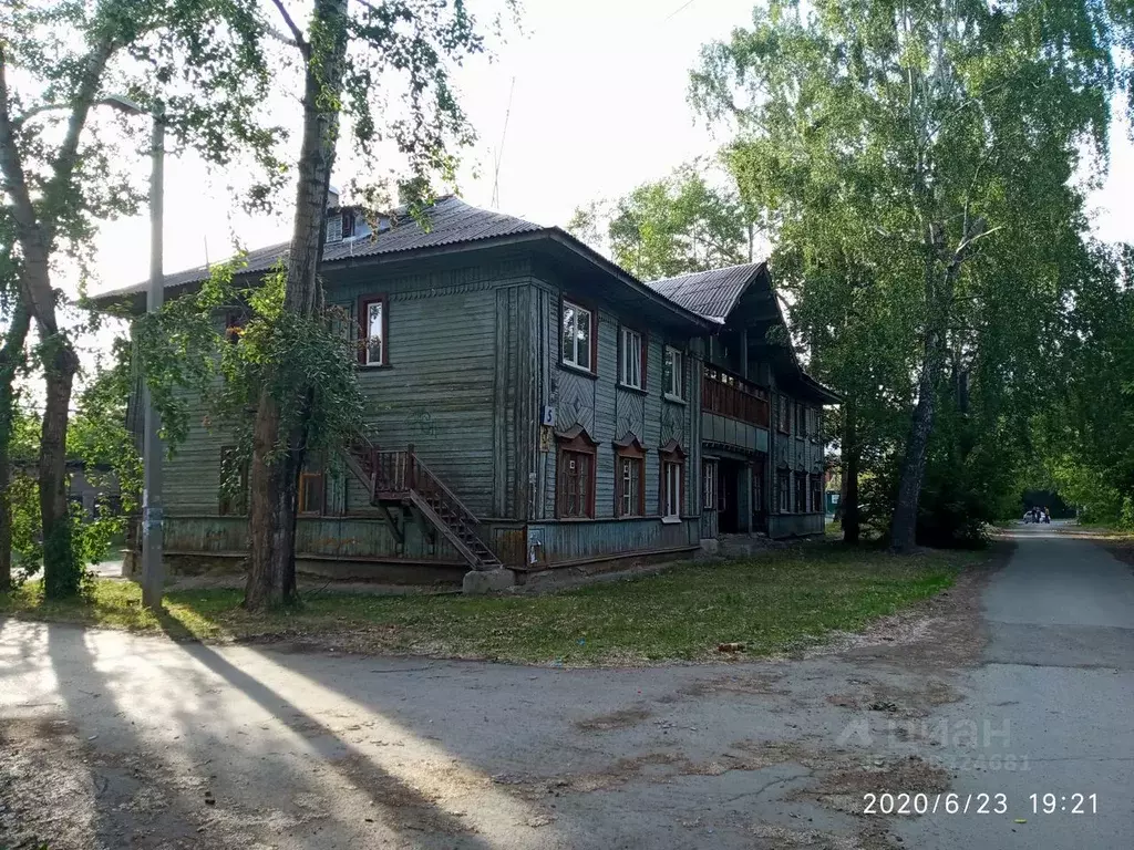 Комната Свердловская область, Екатеринбург пер. Газовый, 8 - Фото 0